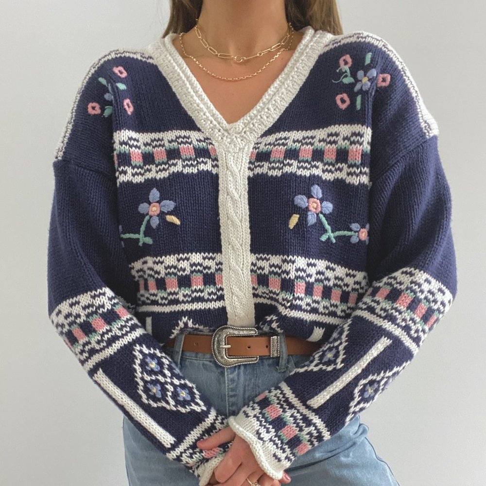 Vintage Cottage Core Oversized Floral Sweater - Picture 1 of 7